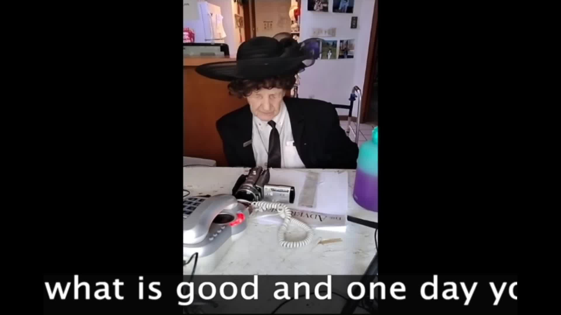 Thumbnail image for Chat with Glendora
