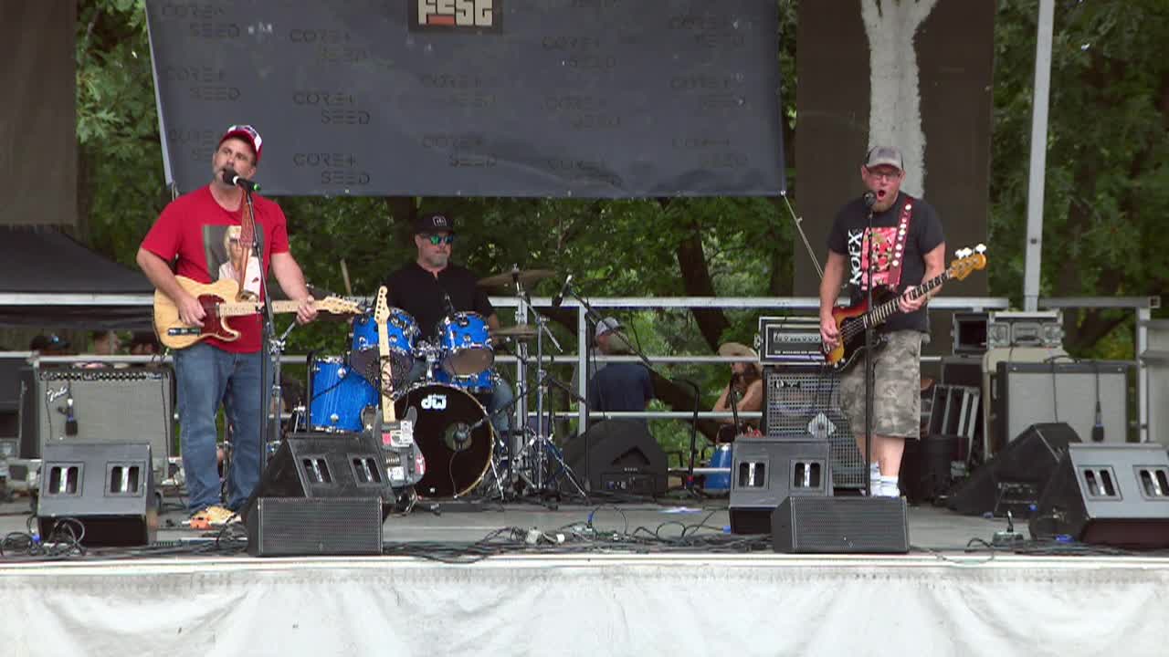 Thumbnail image for JP Music Fest 2024 - Matt York and The Hassle-Free Roses